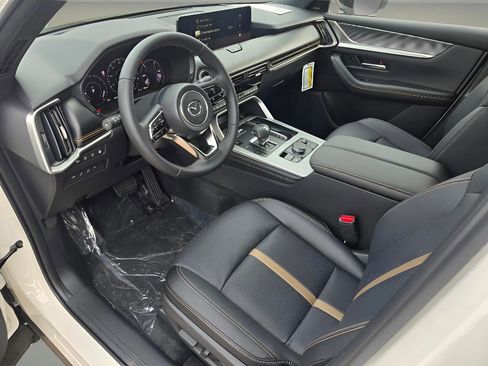 New 2025 MAZDA CX-70 Plug-In Hybrid w/ Premium Plus image 18