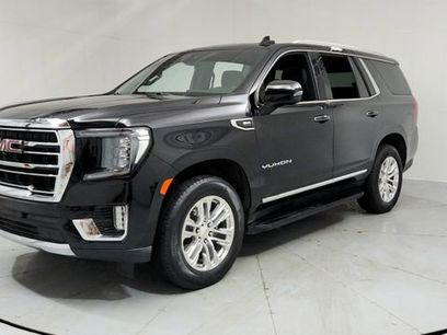 Used 2023 GMC Yukon SLT w/ SLT Luxury Package