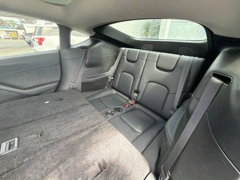 Used 2022 Tesla Model Y Long Range AWD/4WD image 12
