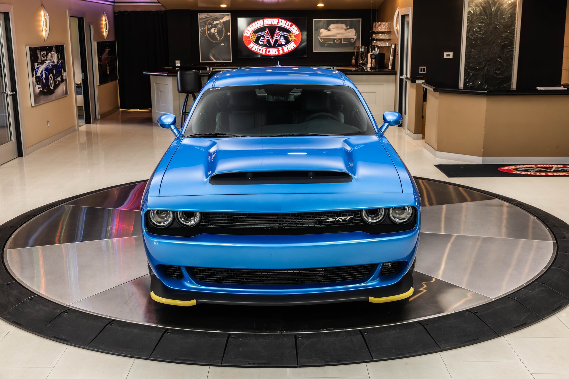 Used 2023 Dodge Challenger SRT Hellcat Redeye RWD image 9