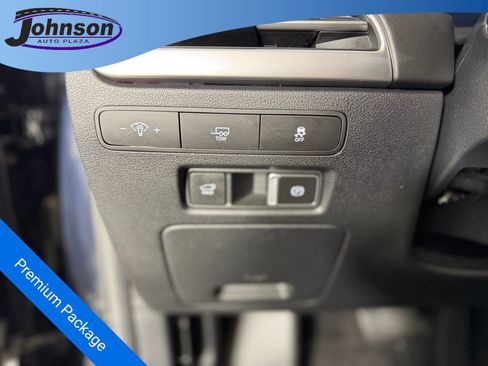 Used 2024 Hyundai Palisade SEL image 23