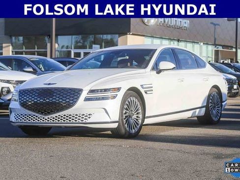 Used 2023 Genesis G80 image 1