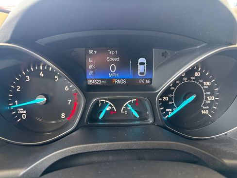 Used 2017 Ford Escape Titanium AWD/4WD image 22