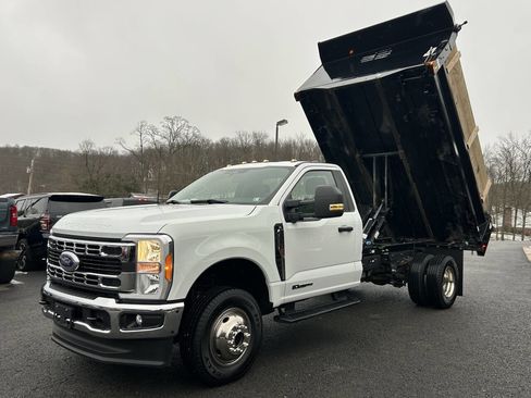 Used 2023 Ford F350 XL w/ Snow Plow Prep Package image 4