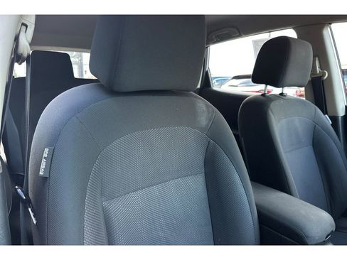 Used 2013 Nissan Rogue S image 19