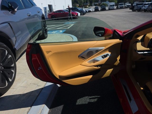 Used 2025 Chevrolet Corvette Stingray Premium Cpe w/ Z51 Performance Package RWD image 13