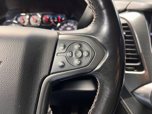Used 2019 Chevrolet Suburban LS image 20