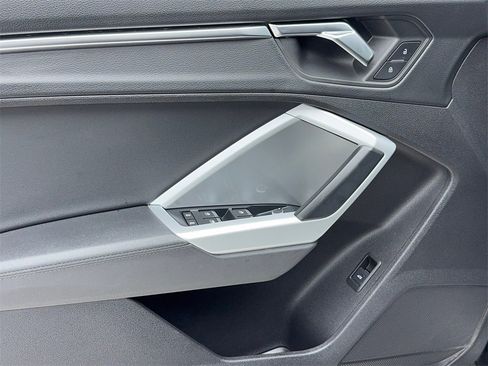 Used 2021 Audi Q3 2.0T Premium w/ Convenience Package image 34