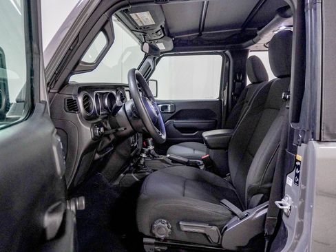 Used 2023 Jeep Wrangler Sport AWD/4WD image 19