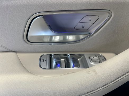 New 2026 Mercedes-Benz GLE 450 4MATIC image 11