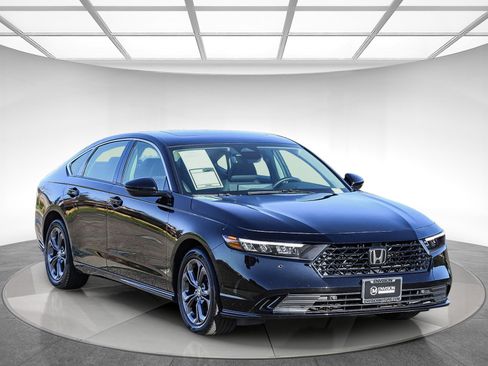 Used 2025 Honda Accord EX-L image 5