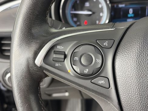 Used 2017 Buick Envision Essence AWD/4WD image 27