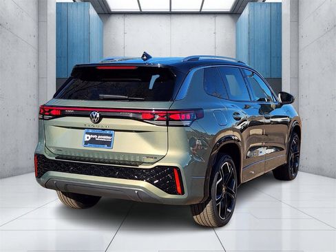 New 2026 Volkswagen Tiguan SEL R-Line image 29