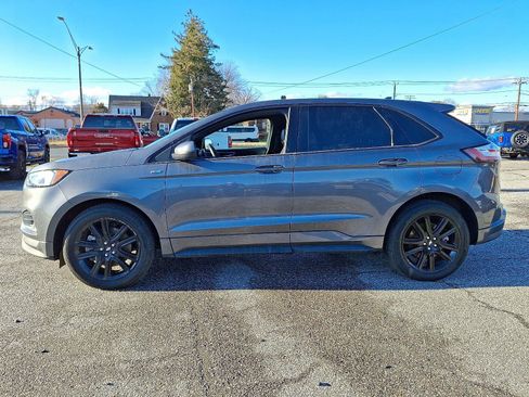 Used 2022 Ford Edge ST-Line w/ Class II Trailer Tow Package image 7