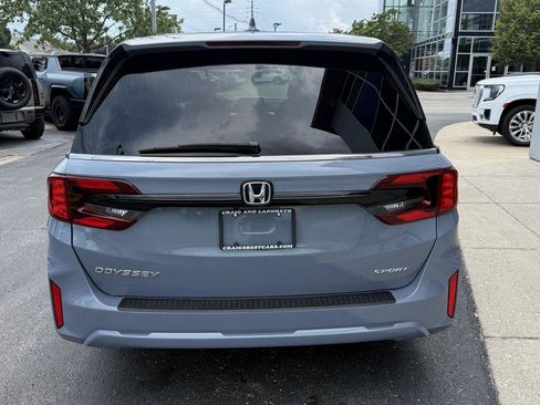 Used 2025 Honda Odyssey Sport-L image 8
