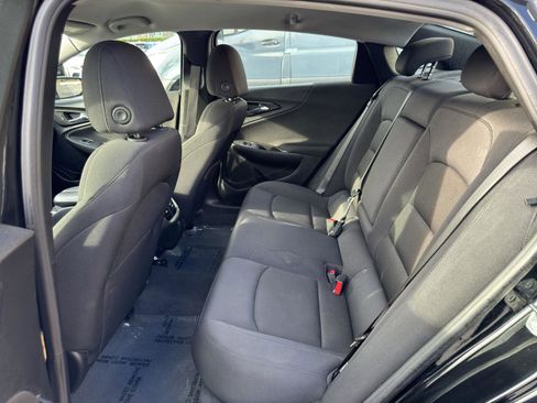 Used 2023 Chevrolet Malibu LT FWD image 34
