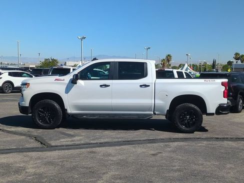 Used 2024 Chevrolet Silverado 1500 LT Trail Boss w/ LT Trail Boss Premium Package AWD/4WD image 5