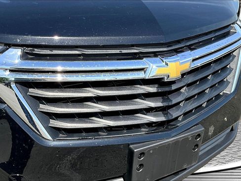 Used 2024 Chevrolet Equinox LS AWD/4WD image 24