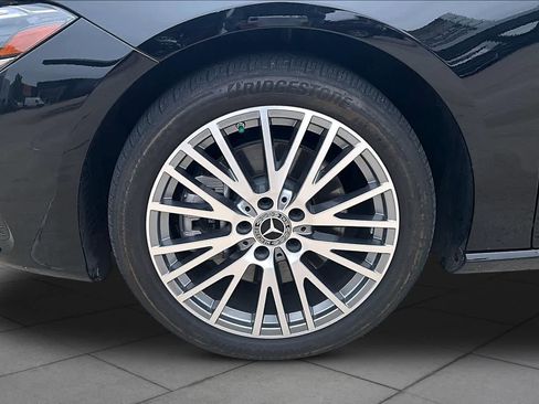 Used 2025 Mercedes-Benz CLA 250 image 13