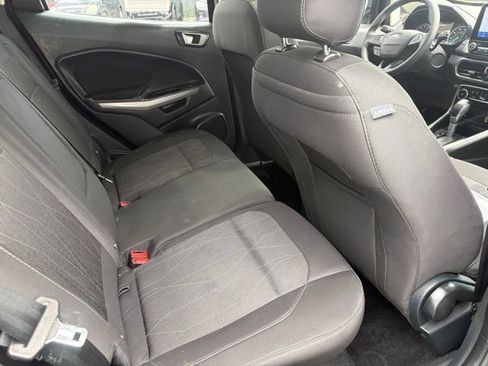 Used 2021 Ford EcoSport SE FWD image 34