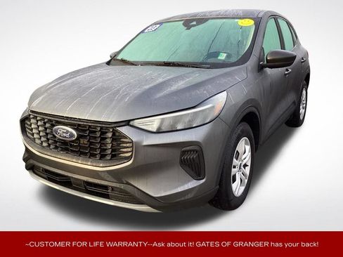 Used 2023 Ford Escape AWD image 5
