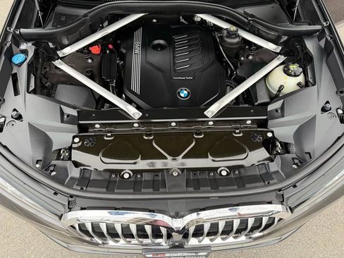 Used 2020 BMW X7 xDrive40i w/ Cold Weather Package image 7
