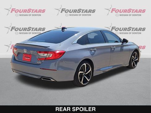 Used 2022 Honda Accord Sport image 4