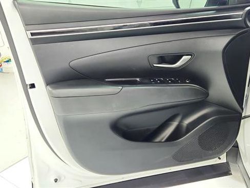 Used 2022 Hyundai Santa Cruz SEL Premium image 21