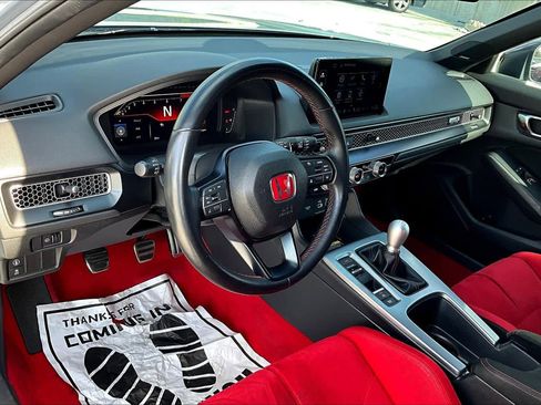 Used 2023 Honda Civic Type R image 15