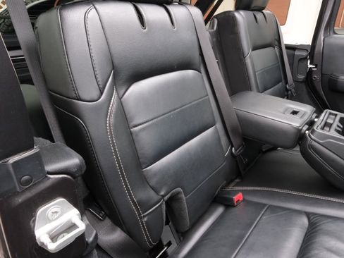 Used 2021 Jeep Wrangler Unlimited Sahara image 31