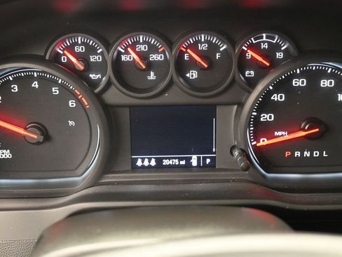 Used 2024 Chevrolet Silverado 1500 Custom image 13