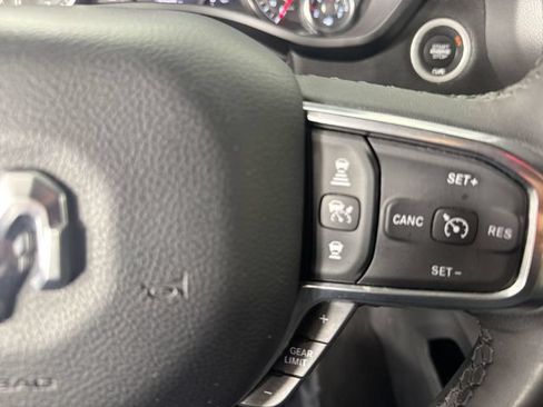 Used 2025 RAM 1500 Laramie AWD/4WD image 14