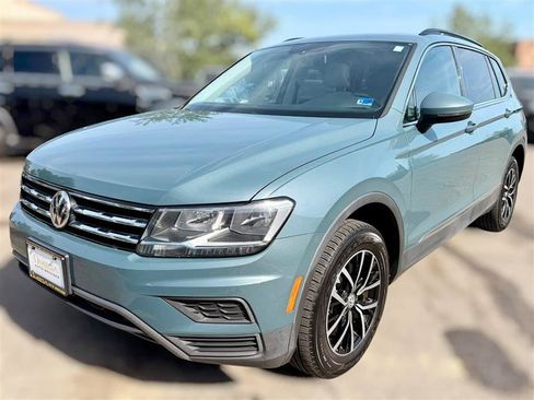 Used 2021 Volkswagen Tiguan S FWD image 3