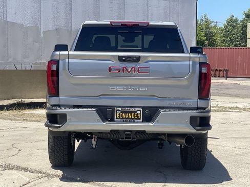 New 2026 GMC Sierra 3500 Denali w/ Denali Reserve Package AWD/4WD image 39