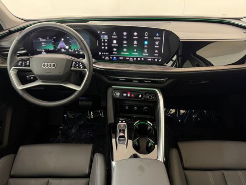 Used 2025 Audi Q5 Premium w/ Premium Plus AWD/4WD image 14