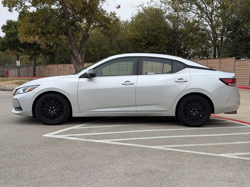 Used 2022 Nissan Sentra S image 7