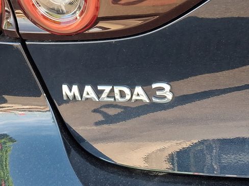 Used 2024 MAZDA MAZDA3 s FWD image 30