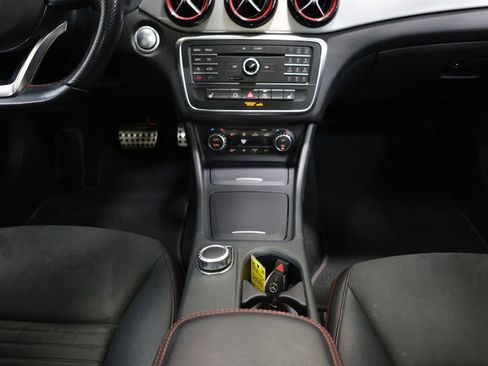 Used 2015 Mercedes-Benz CLA 250 4MATIC image 20