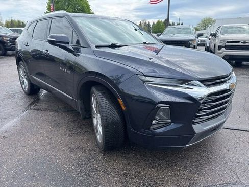 Used 2020 Chevrolet Blazer Premier w/ Driver Confidence II Package AWD/4WD image 2