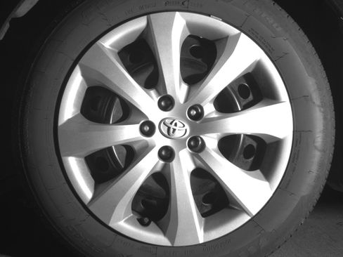 Used 2025 Toyota Corolla LE FWD image 12