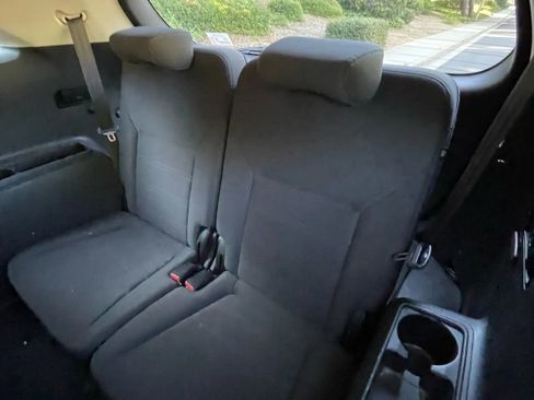 Used 2019 Kia Sorento LX w/ LX Convenience Package image 25