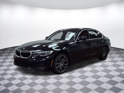 Used 2019 BMW 330i Sedan image 18