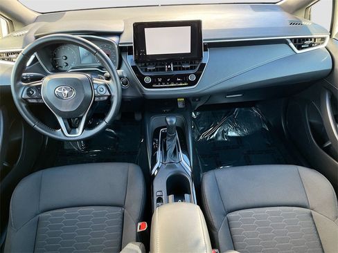 Used 2025 Toyota Corolla Hatchback image 20