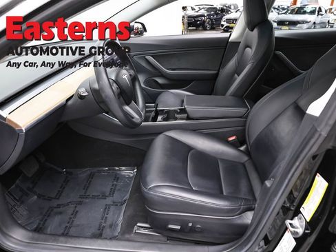 Used 2018 Tesla Model 3 Long Range image 14