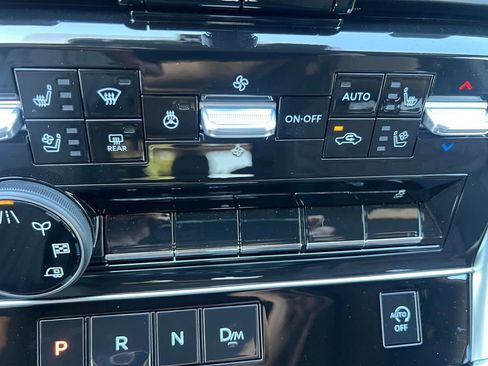 New 2026 Nissan Armada Platinum RWD image 4