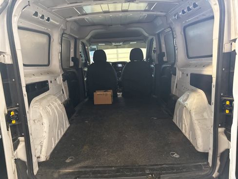 Used 2019 RAM ProMaster City Tradesman image 9