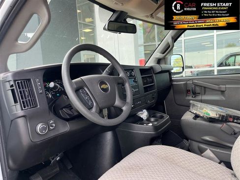 Used 2024 Chevrolet Express 3500 LT w/ LT Preferred Equipment Group image 14