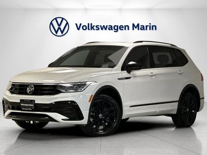 Certified 2022 Volkswagen Tiguan SE R-Line