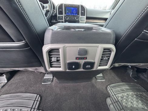 Used 2020 Ford F150 Lariat w/ Equipment Group 502A Luxury image 12