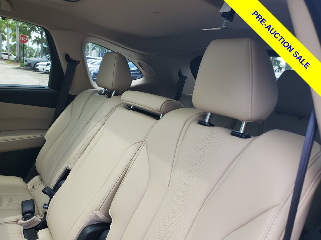 Used 2025 Acura MDX w/ Technology Package AWD/4WD image 13